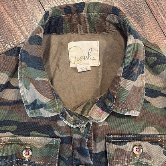Girls 2 pocket Camouflage Button Down Shirt - Picture 2 of 7